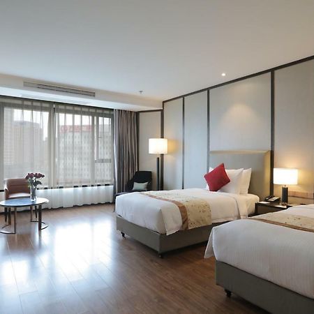 Ramada Shanghai Songjiang Екстер'єр фото