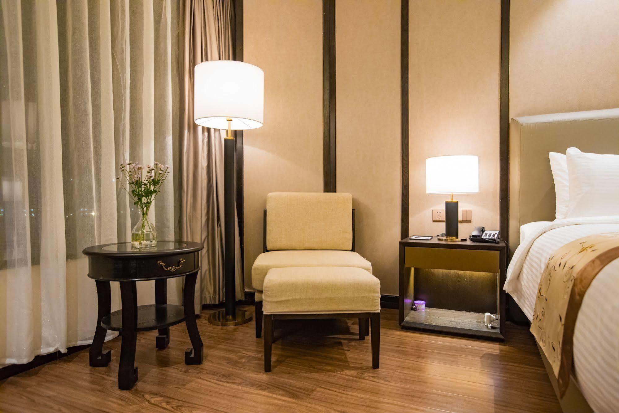 Ramada Shanghai Songjiang Екстер'єр фото