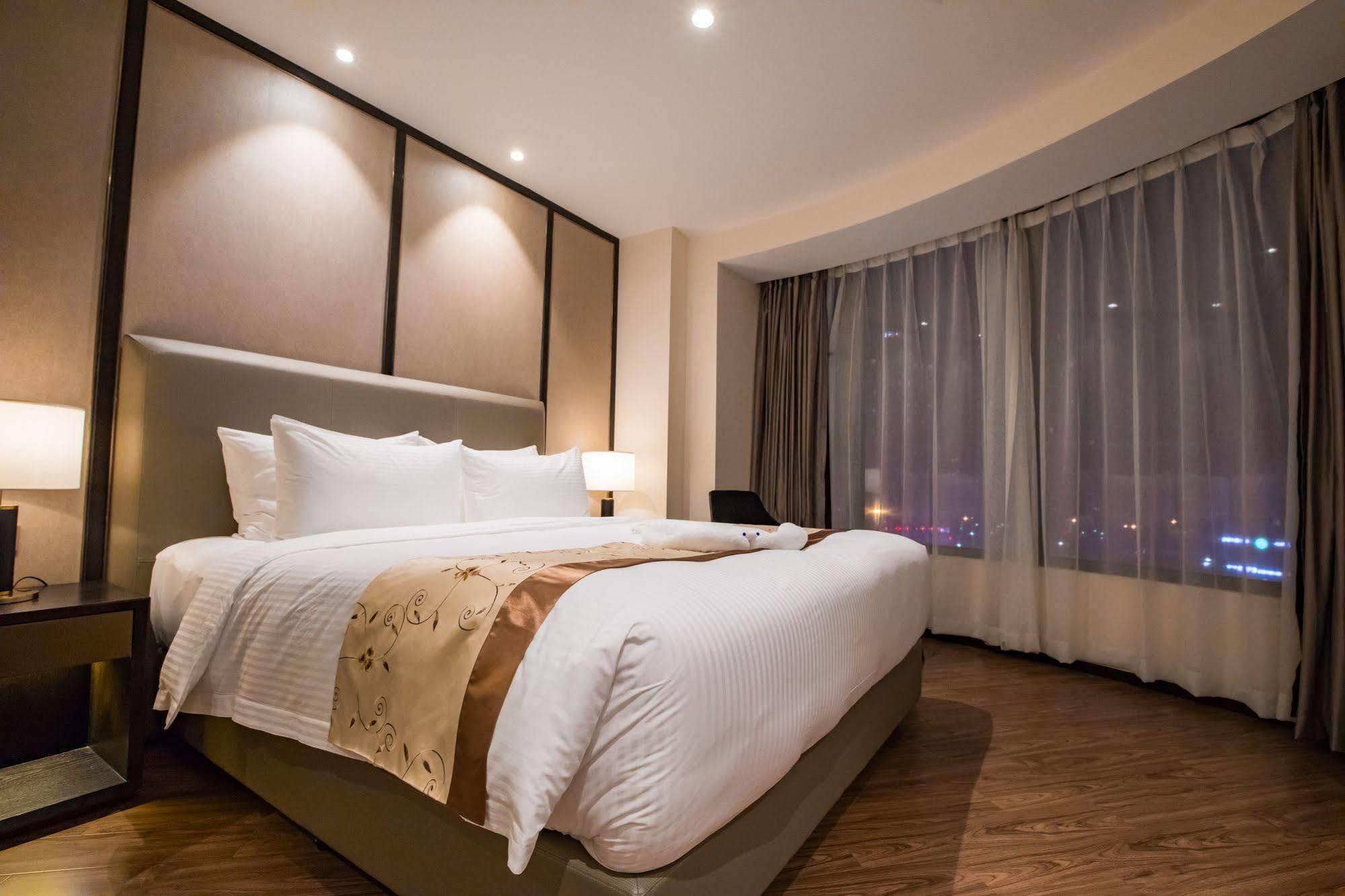 Ramada Shanghai Songjiang Екстер'єр фото